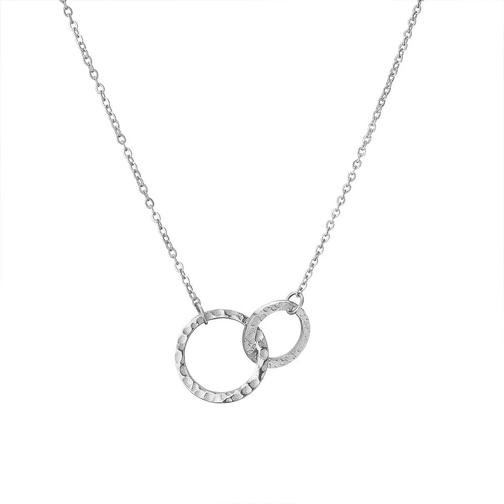 Dámsky vrstvený choker náhrdelník Hannah